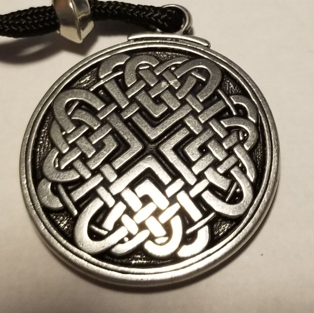 Celtic Heart Pendant